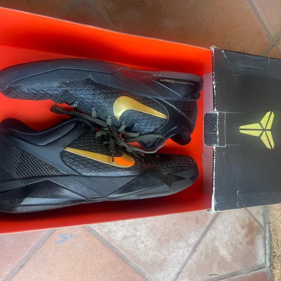 Nike Kobe Zoom VII System Elite Sneakers (Size 11.5) display picture 3